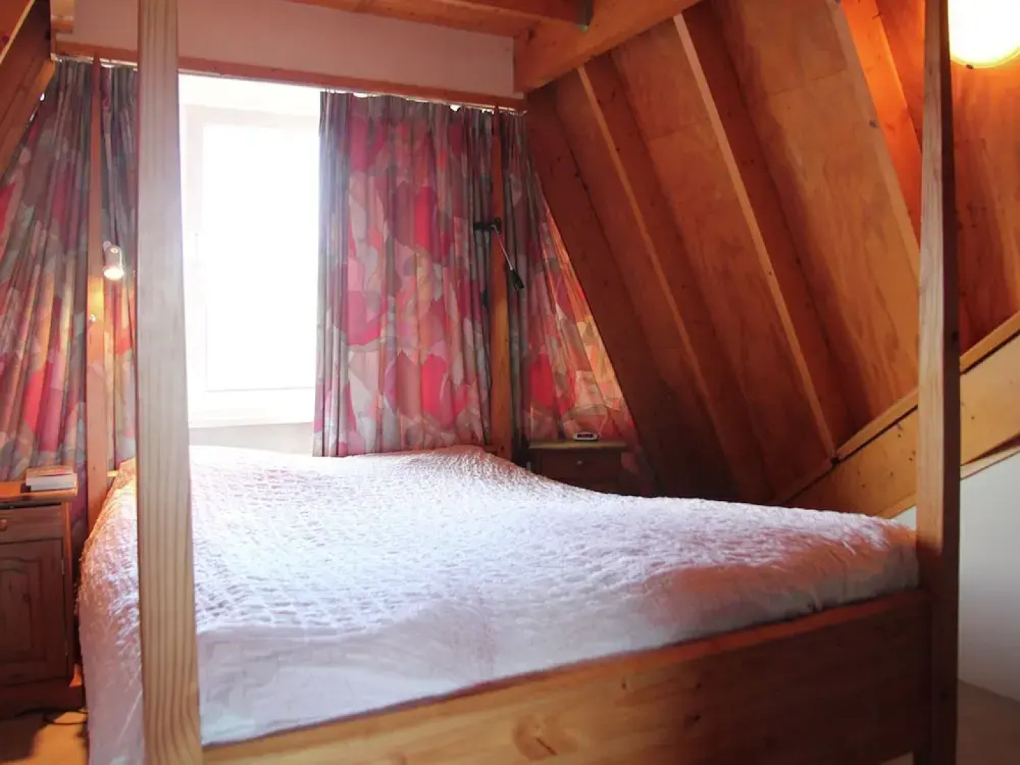 Terraced House at the Edge of Bergen With a View Across the Fields