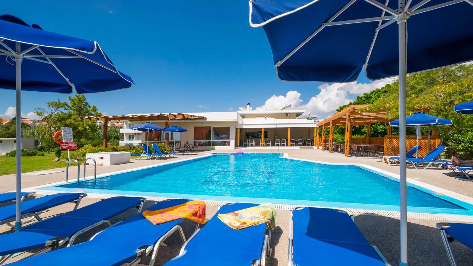 Stafilia Beach Hotel