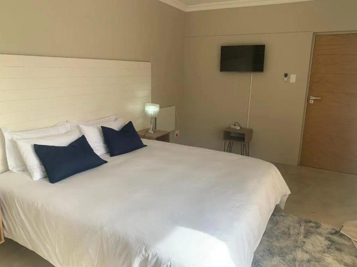 Amabwe Guesthouse