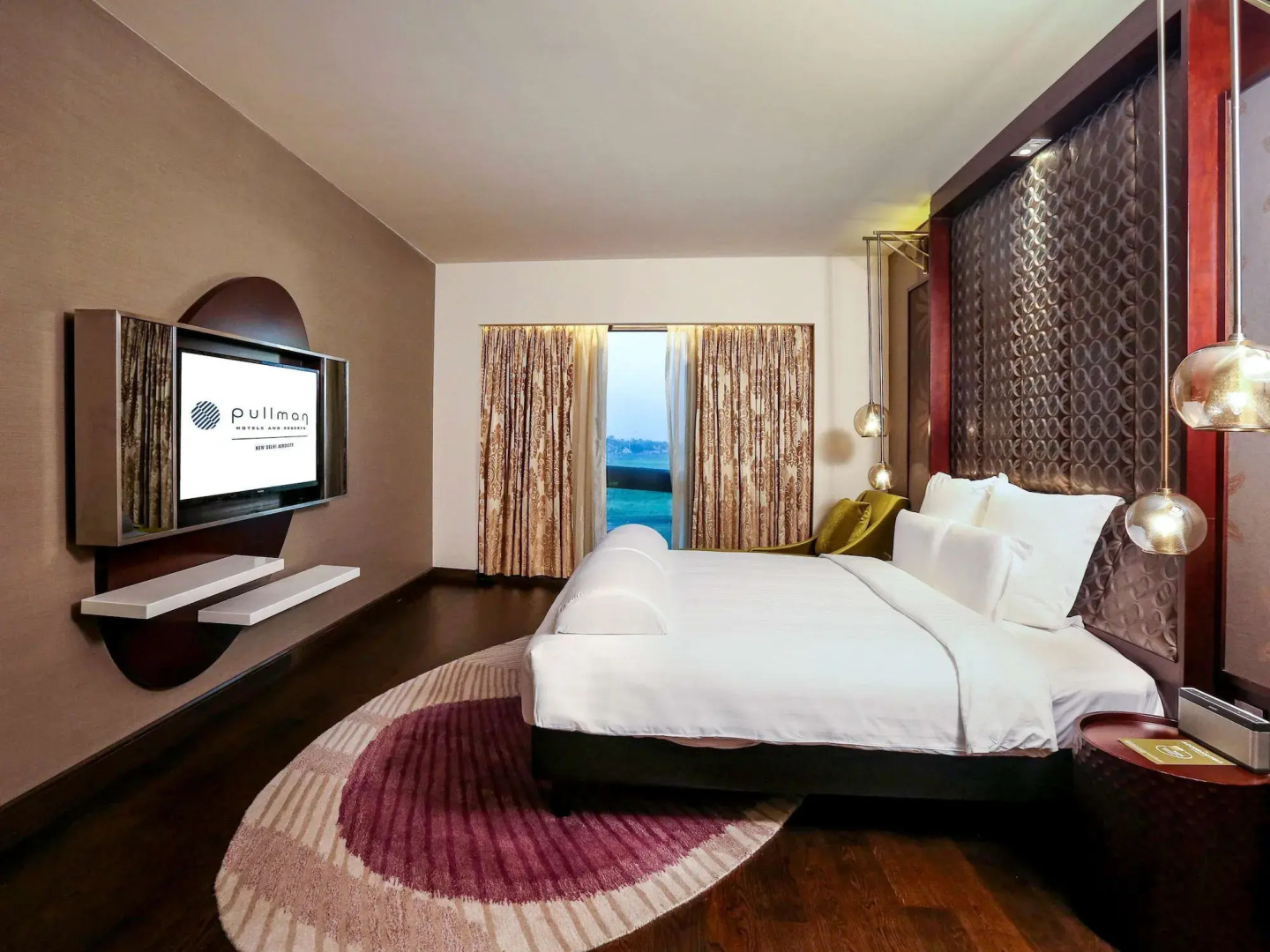 Pullman New Delhi Aerocity Hotel