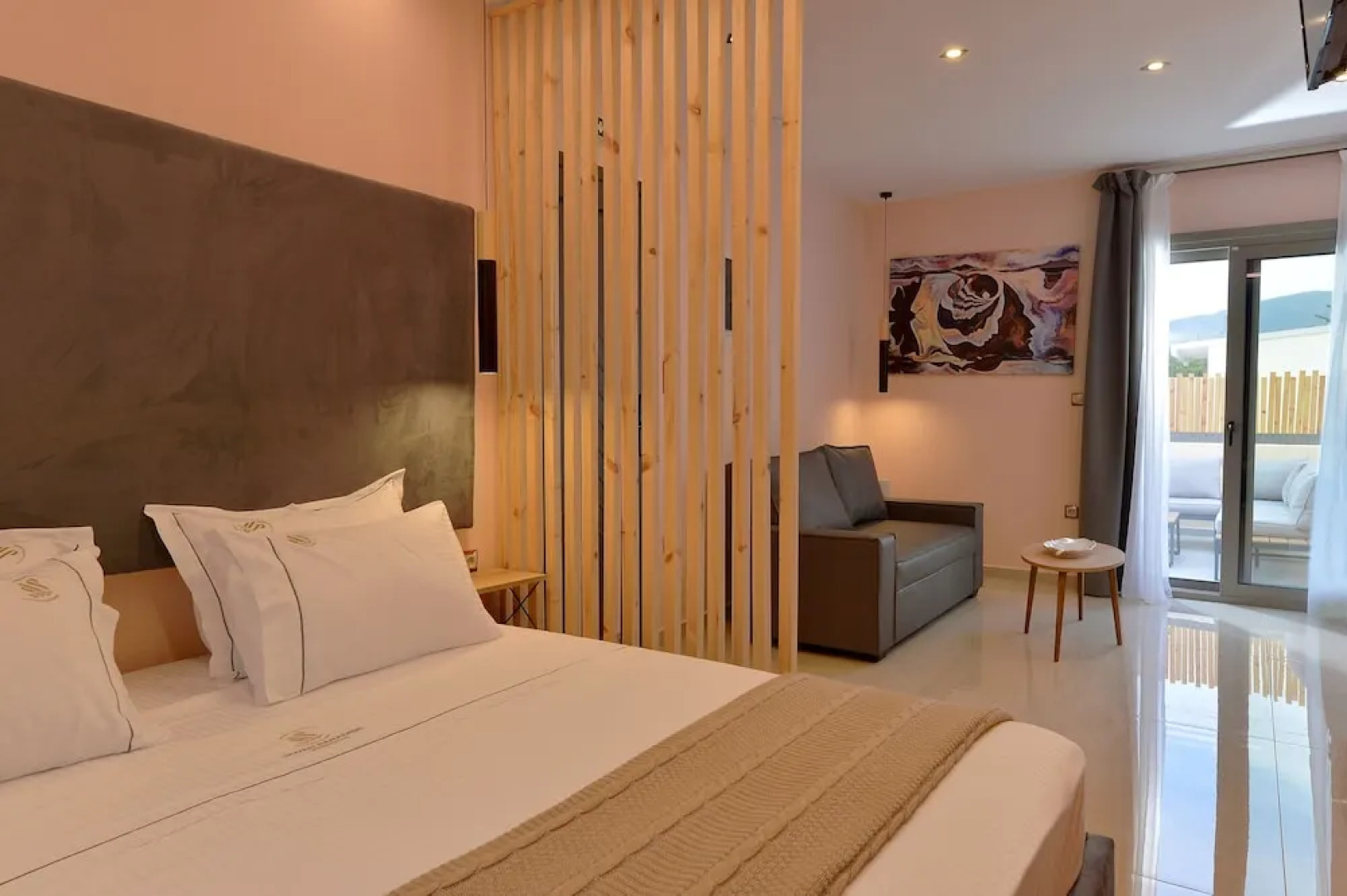 Swan Paradise Residences