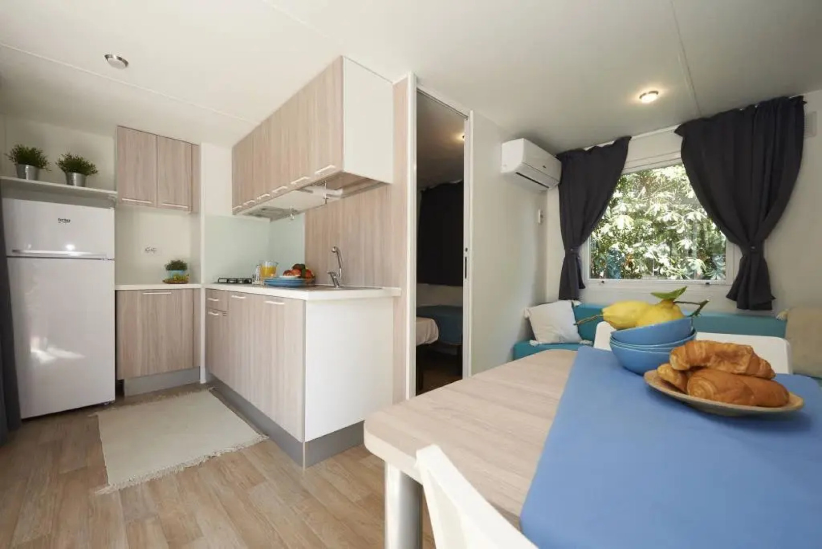 Baia Domizia Camping Village