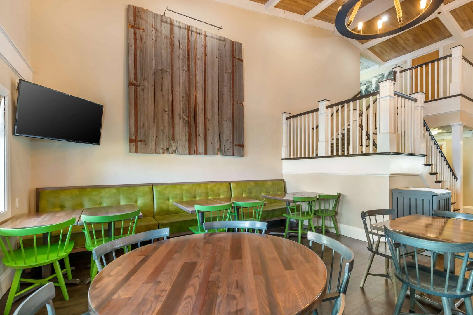 Best Western Plus University Park Inn & Suites