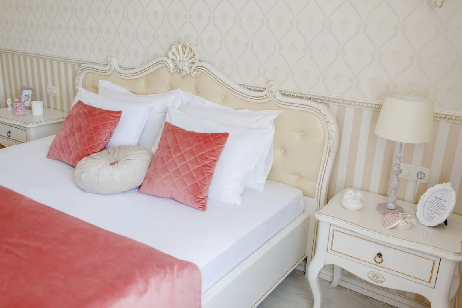 Королевский «люкс» у озера