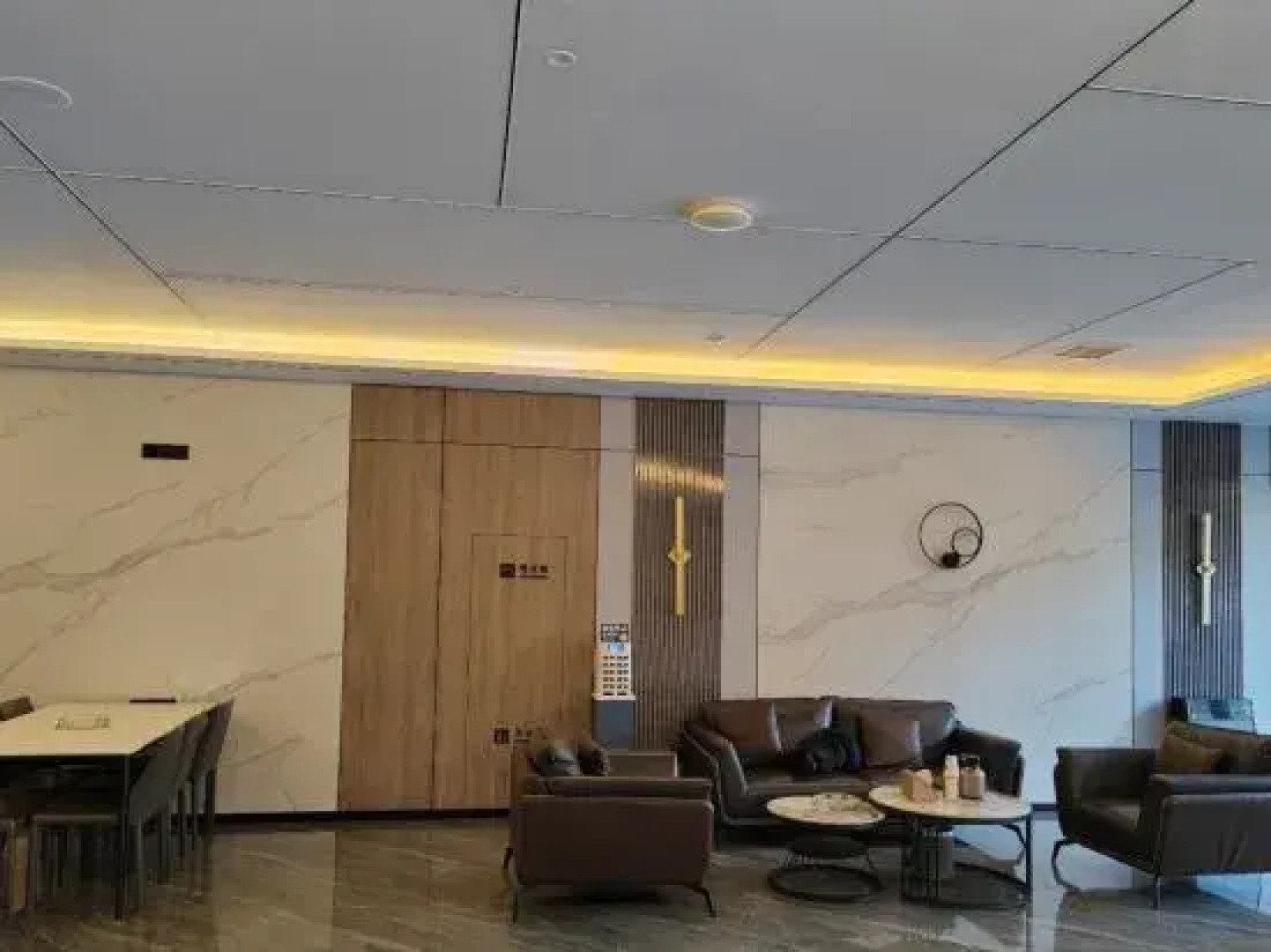 Duolan Premium Hotel