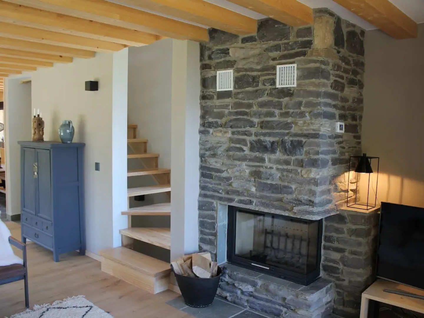 Chalet in La Tzoumaz Near Ski Lift