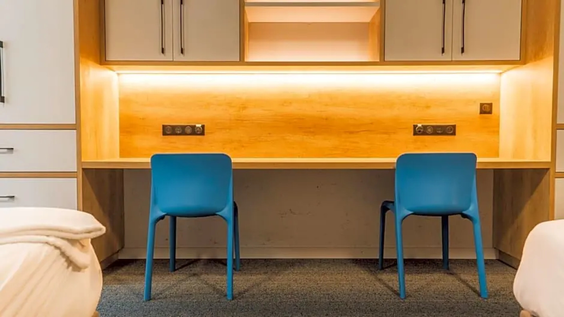 Apex2100 International Ski Academy Tignes