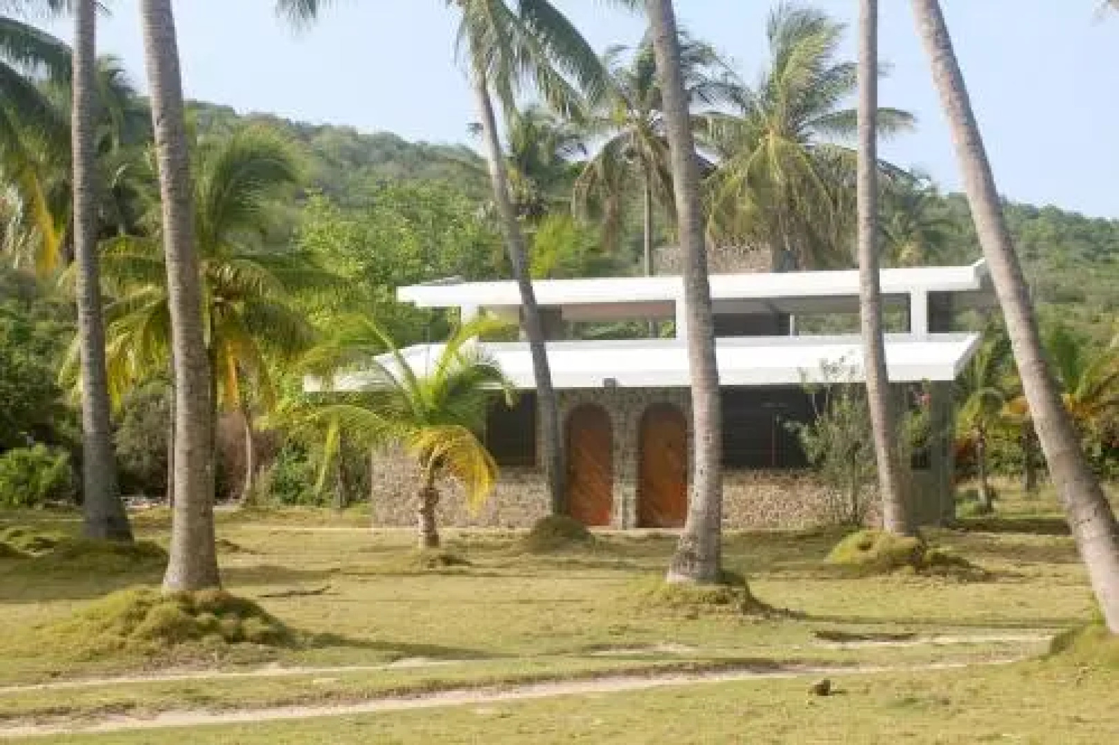 Saltwhistle Bay Club