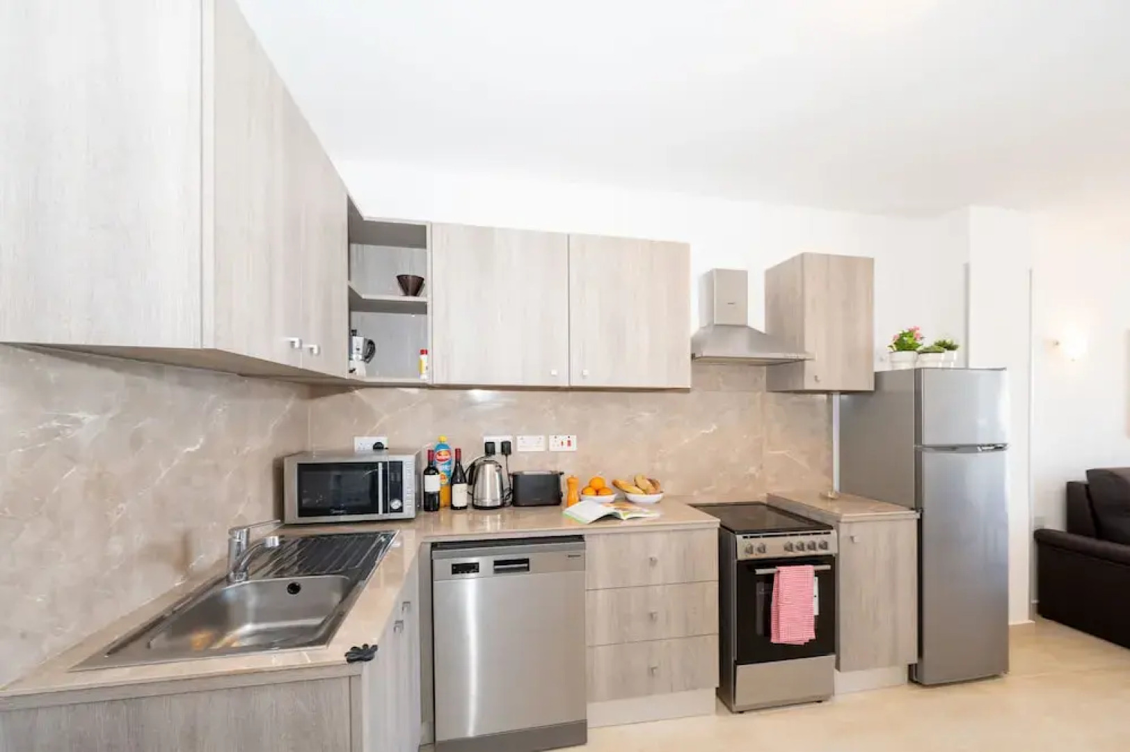 Sea Bliss Penthouse with two terraces enjoying side seaviews by Gatewaysmalta