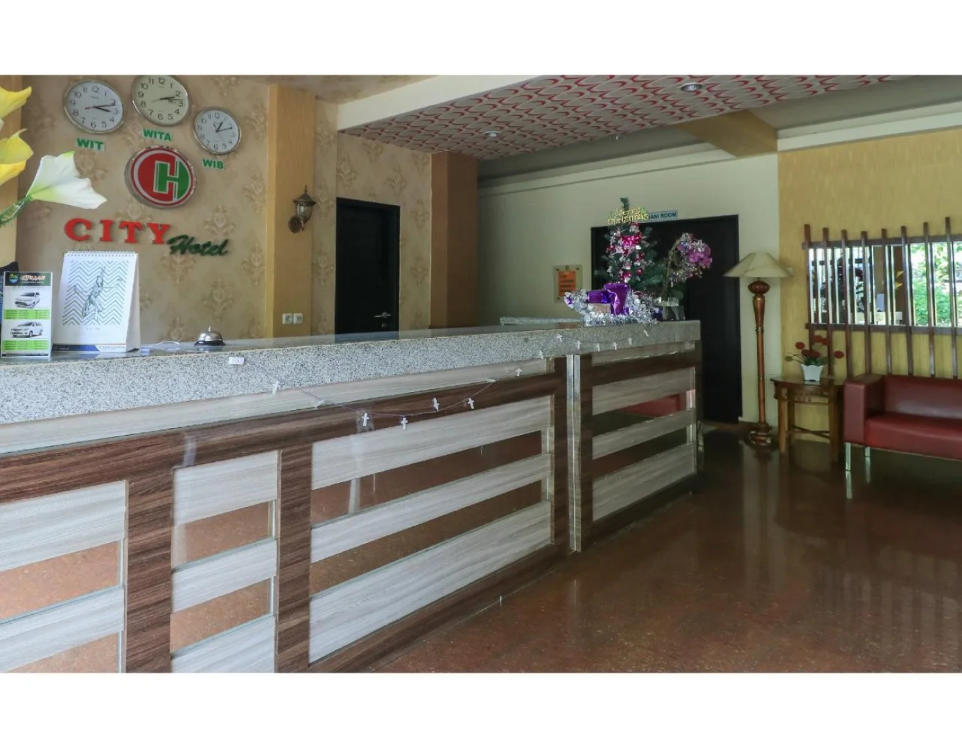 City Hotel