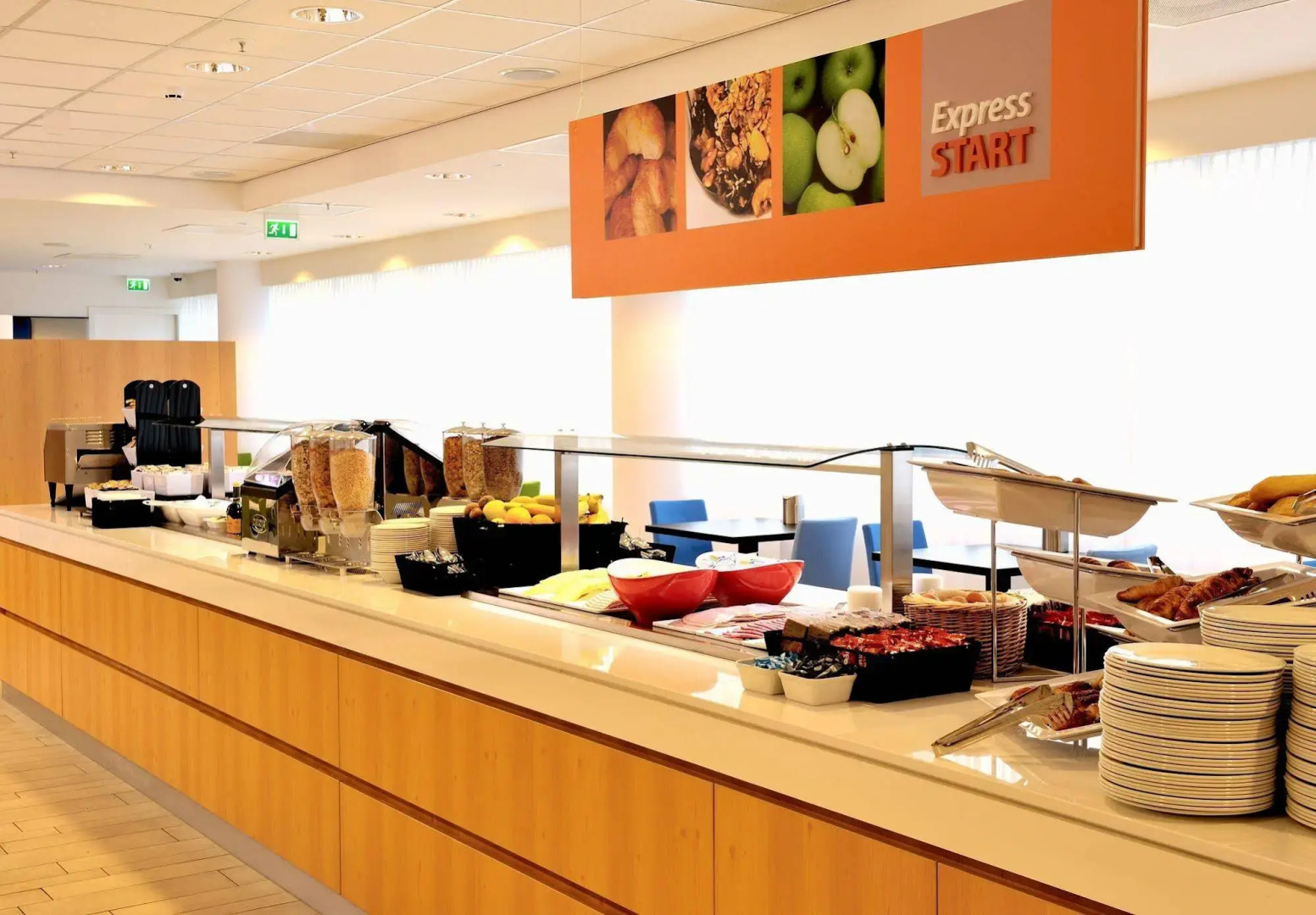 Holiday Inn Express Amsterdam - Arena Towers by IHG