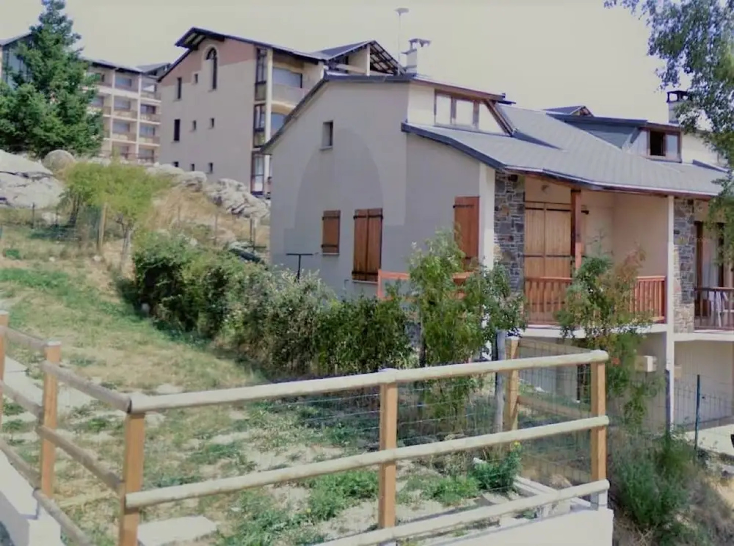 Chalet With 3 Rooms in Font Romeu Odeillo via