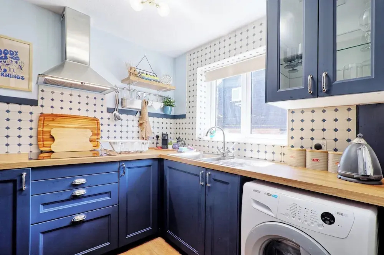 Tranquil Garden Retreat in Buckhurst Hill