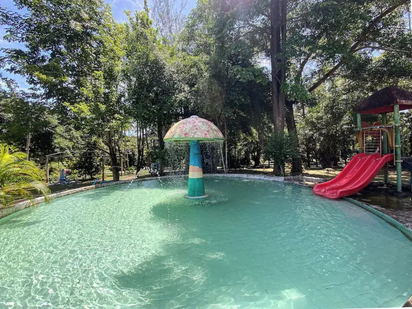 Ranong Resort and Laguna