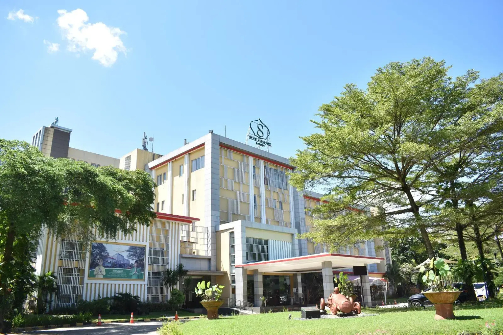 Lorin Syariah Hotel Sentul