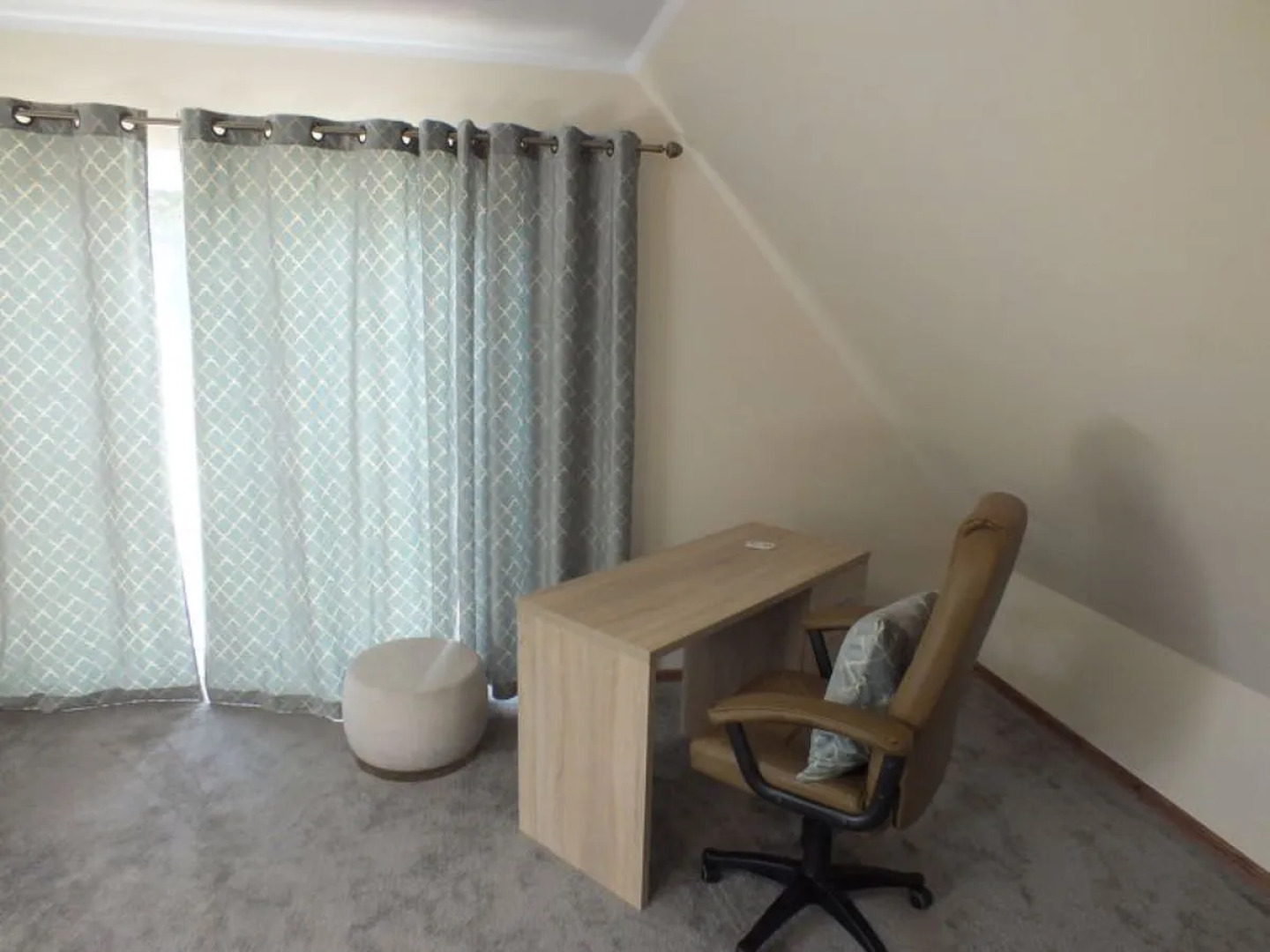 Country House Premium