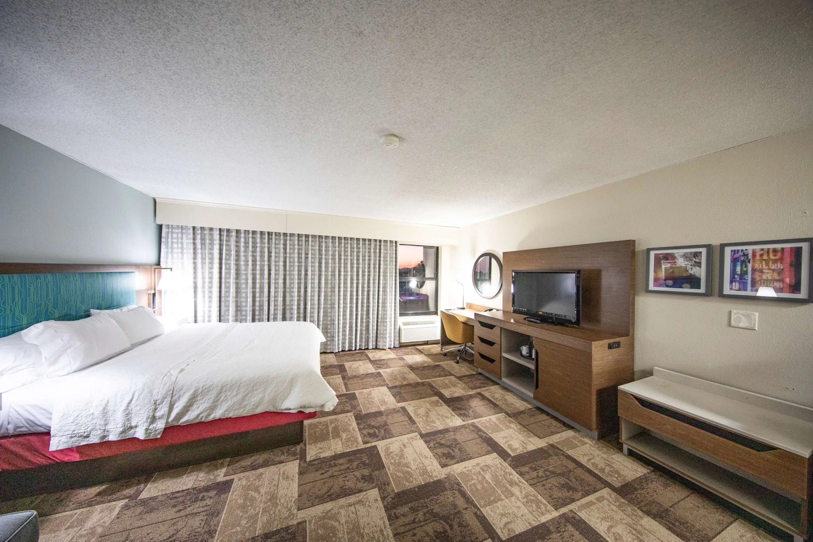Hampton Inn Hutchinson