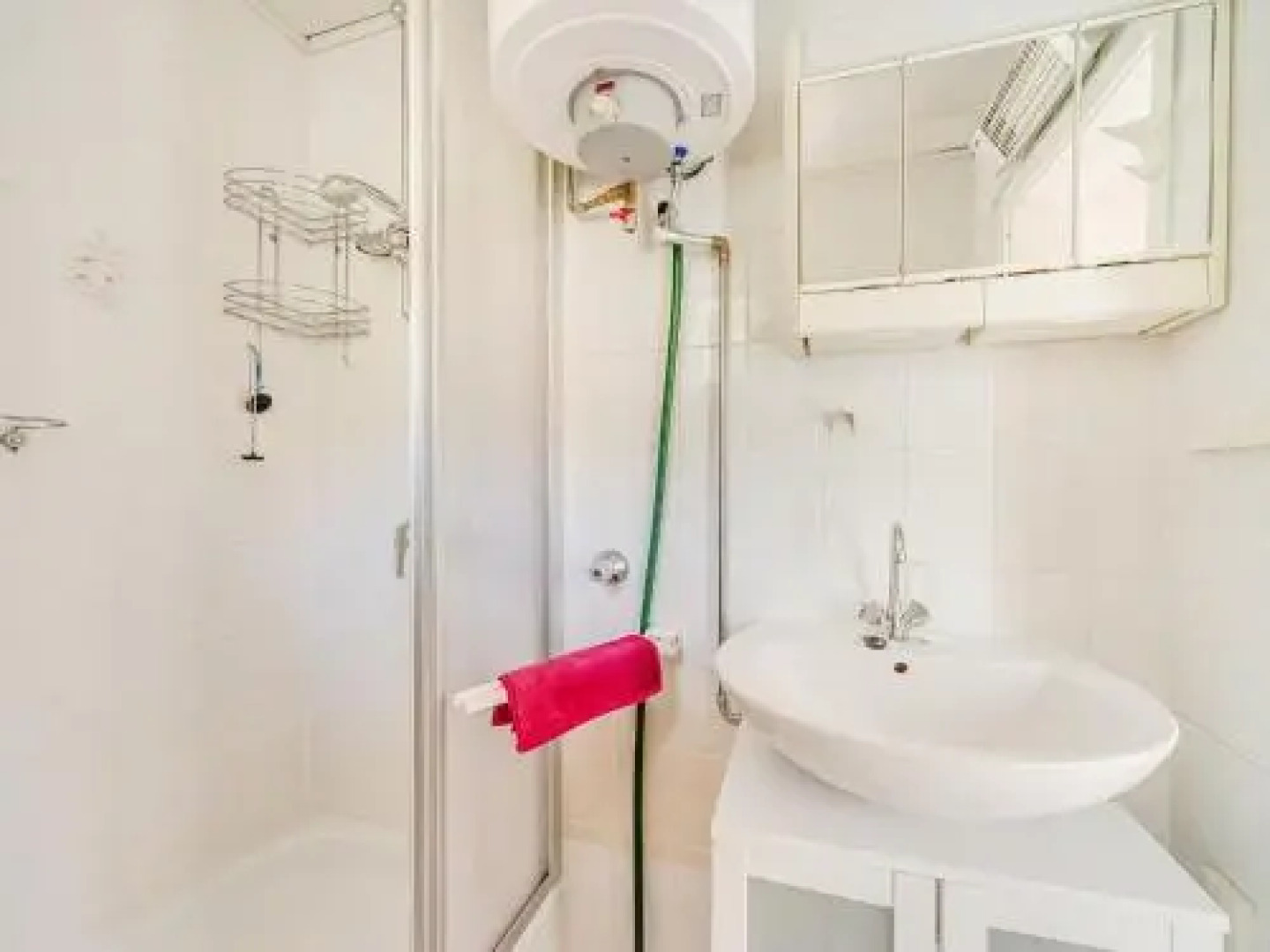 Modern Holiday Home in Hinternah with Forest Nearby