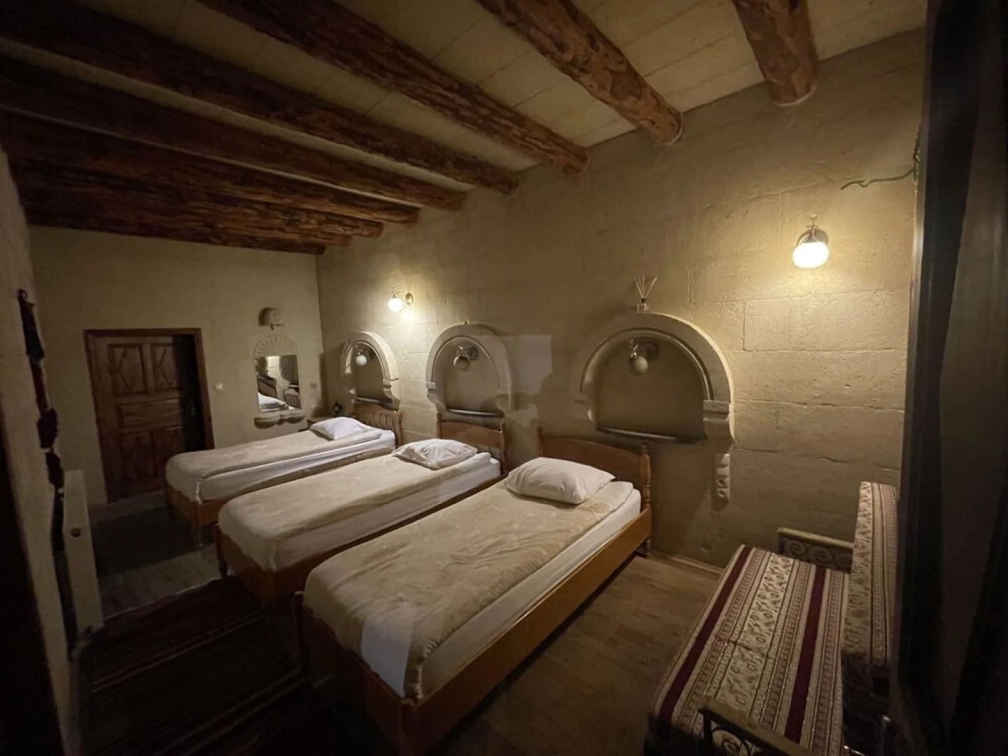 Anatolia Raymonde Cave House