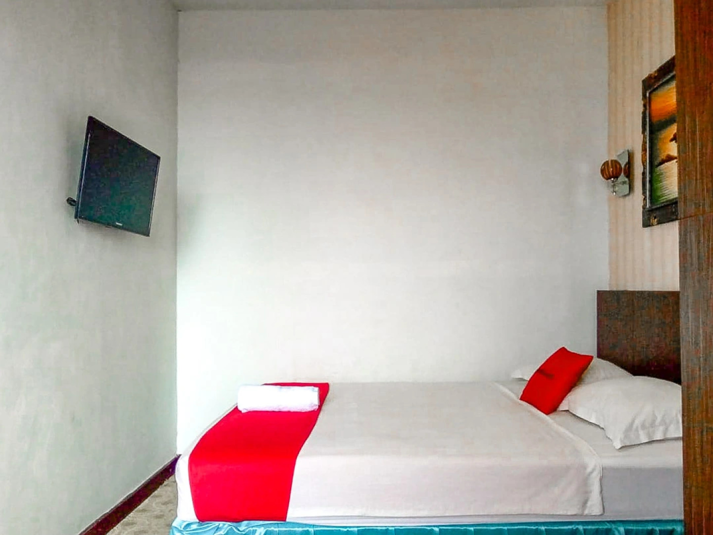 Ocean View Hotel Makassar RedPartner