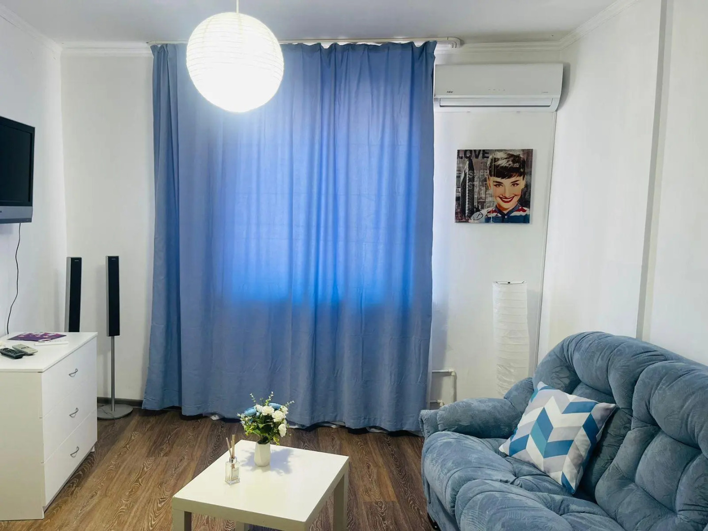 Апартаменты на улице Декабристов 89В