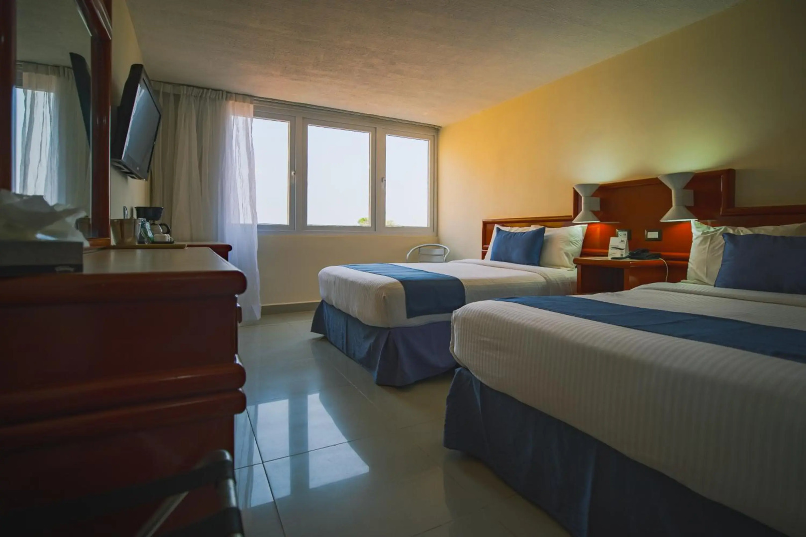 Hotel Hostal de Cortes