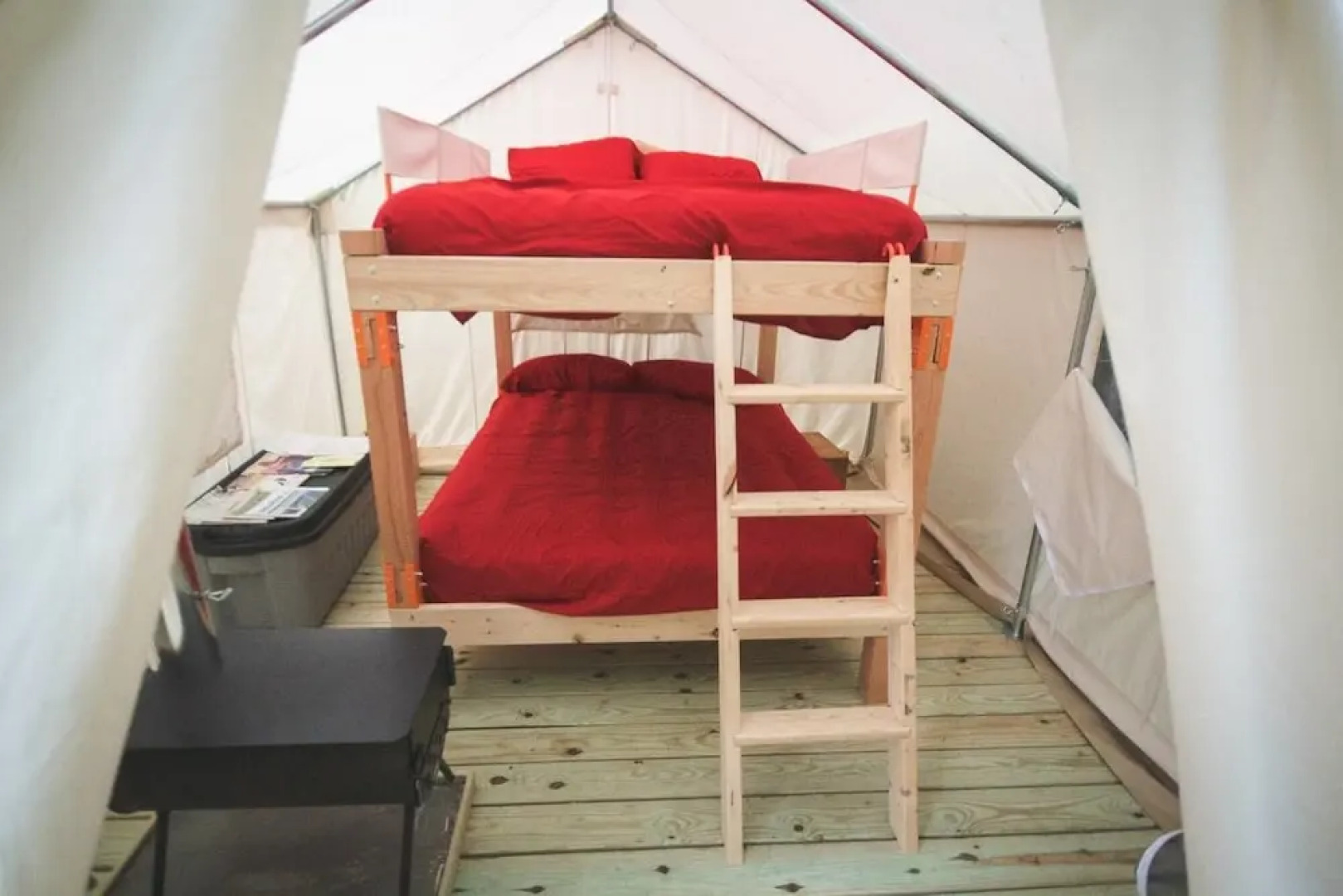 Tentrr- Hucklebuck Railway Camp