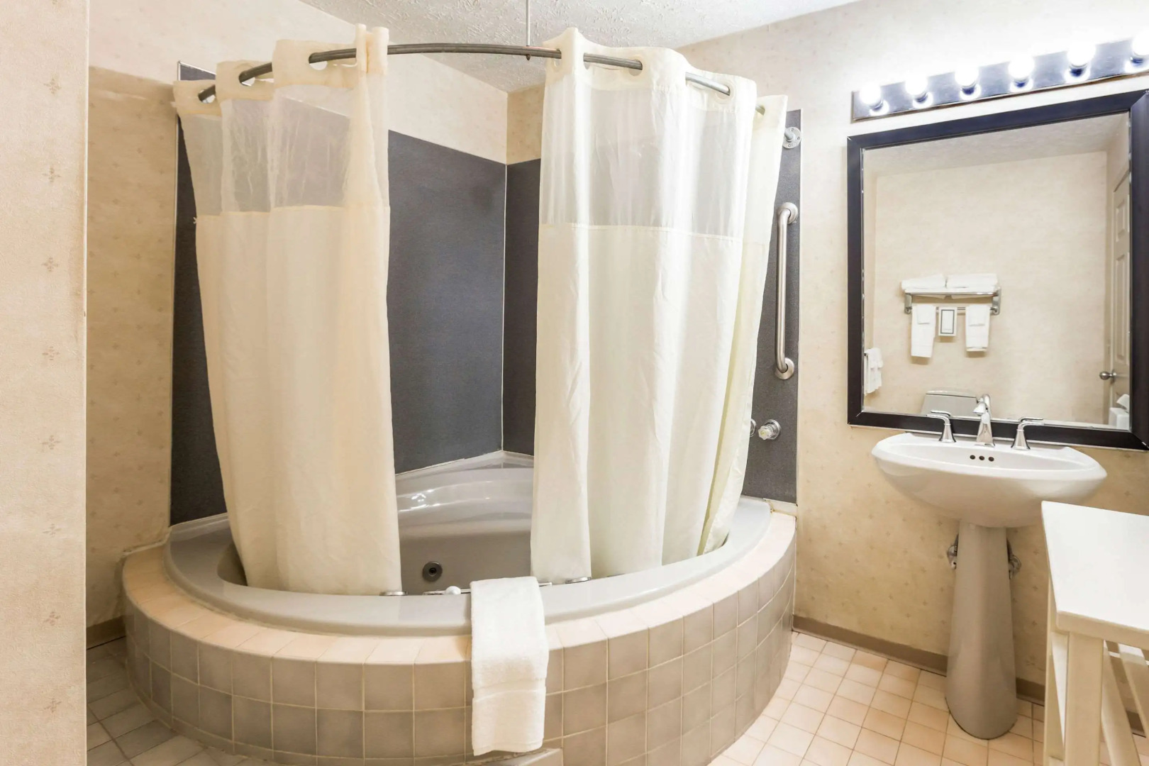 Quality Inn Traverse City