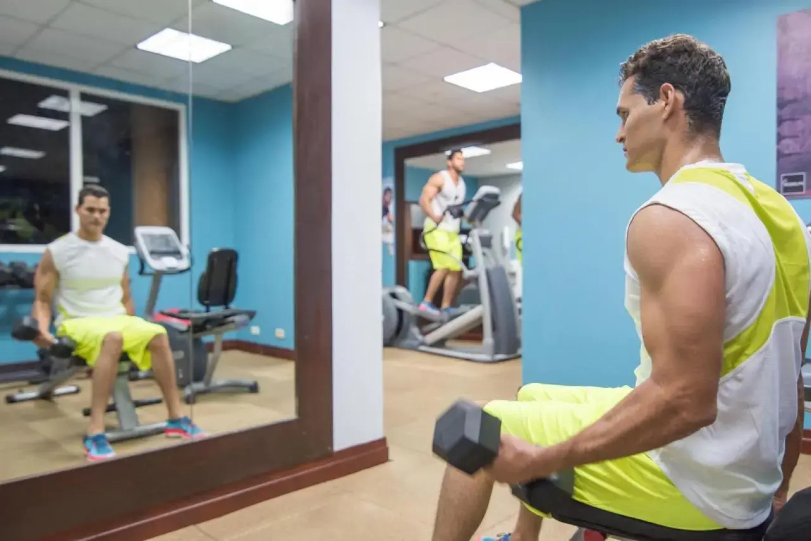 Hodelpa Garden Suites Golf & Convention Center