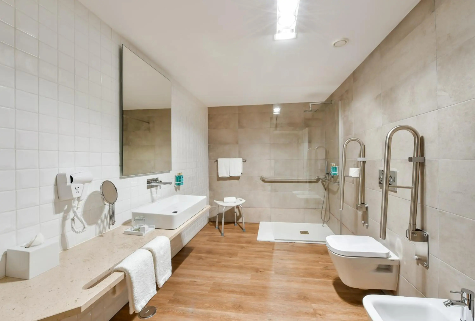 Serpa Hotel