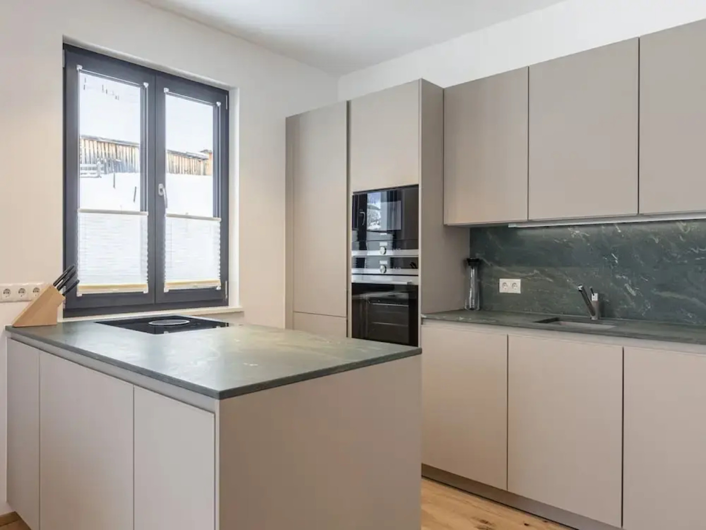 Appealing Apartment With Shared Sauna