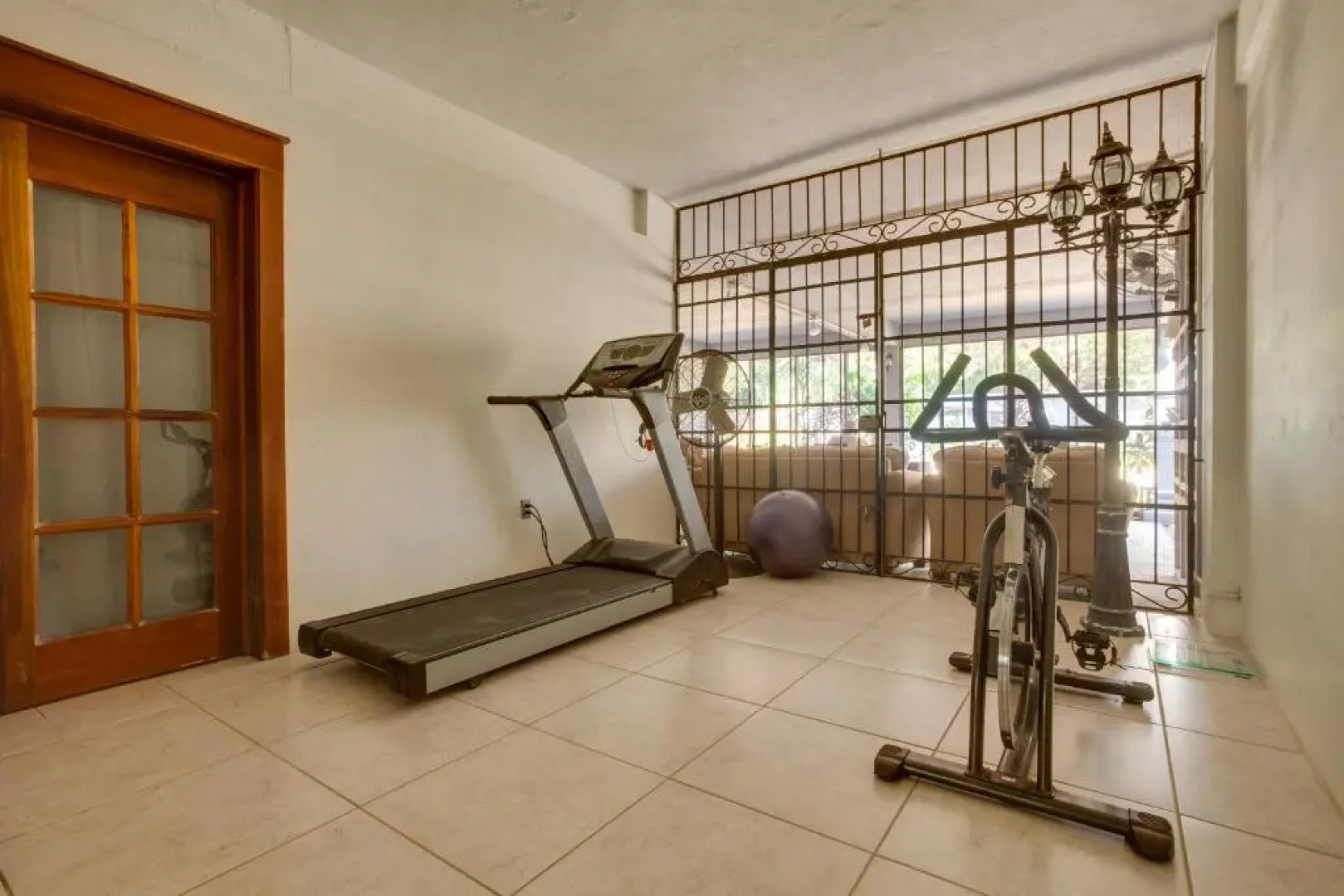 Bayshore Bijou Suites