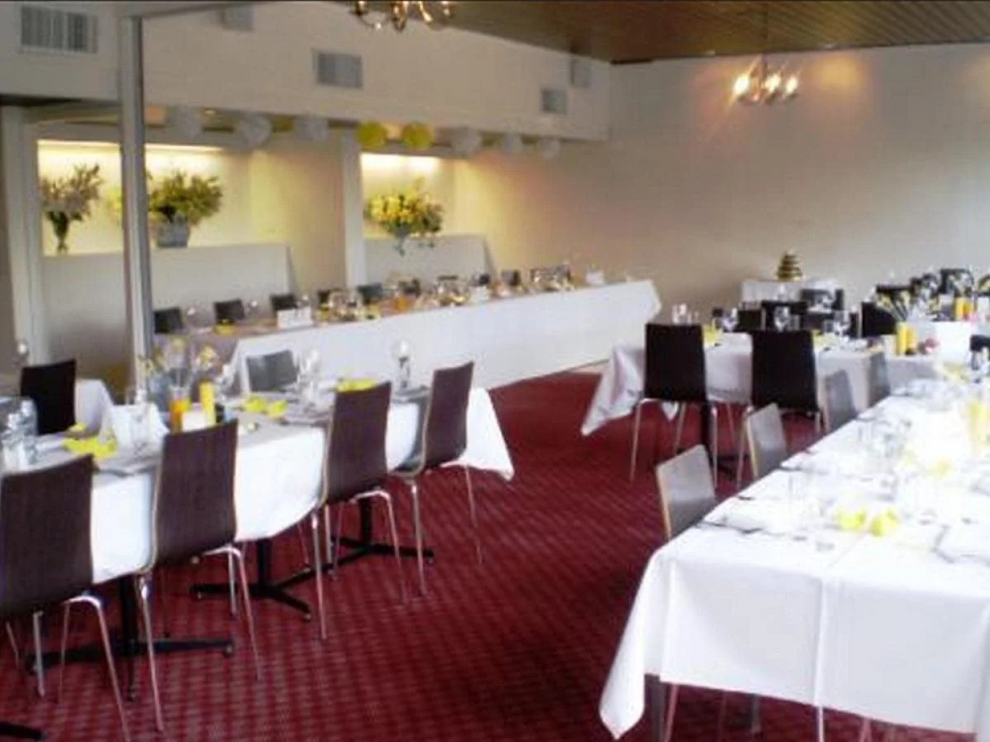 Commodore Regent Launceston