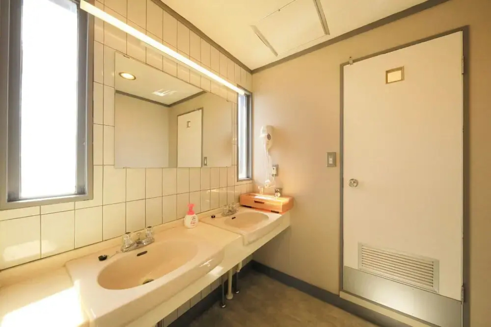 Ocean View Hiromi SPA Hotel