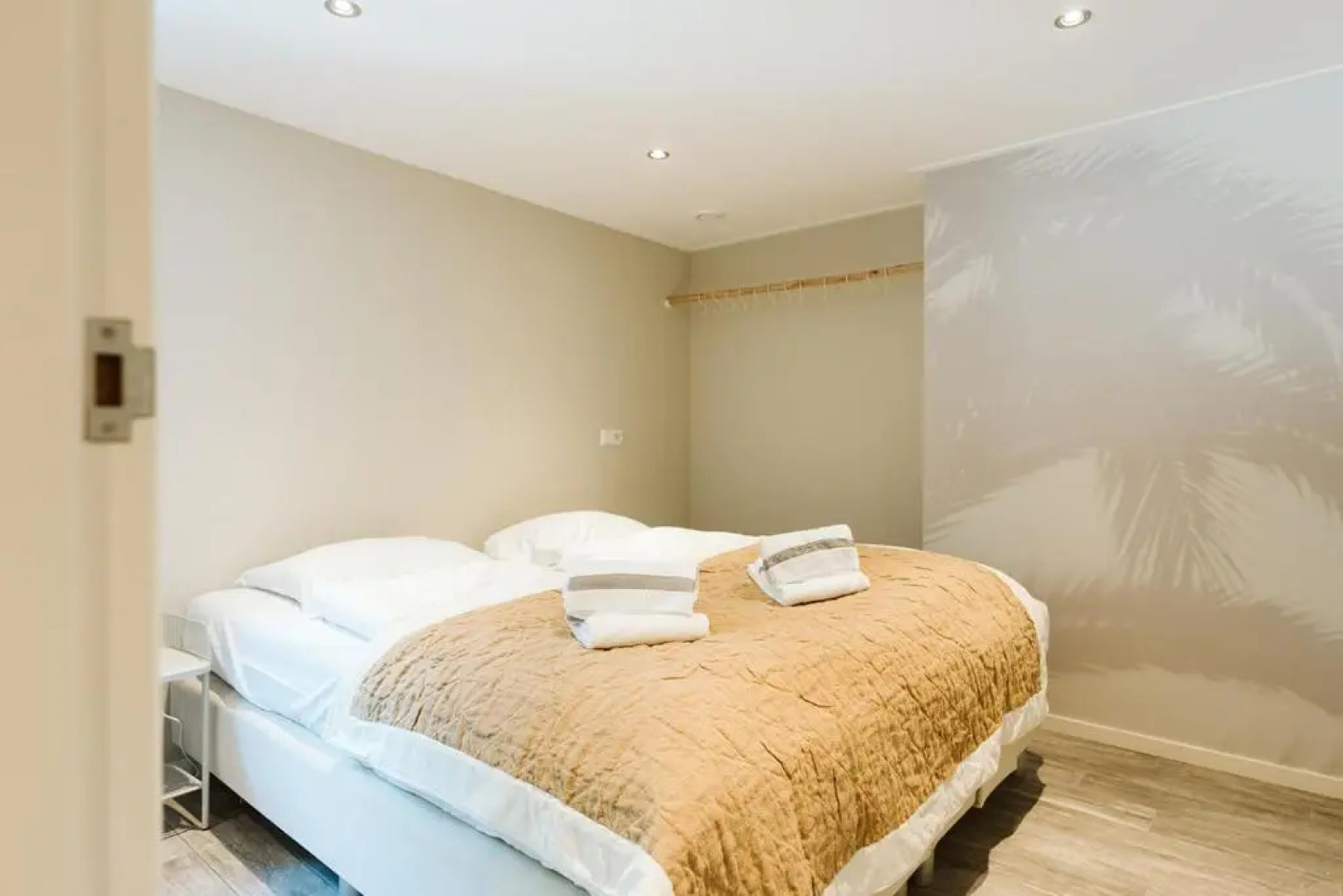 West Nieuwlandseweg 25A - Ouddorp - with Pool - NOT FOR COMPANIES