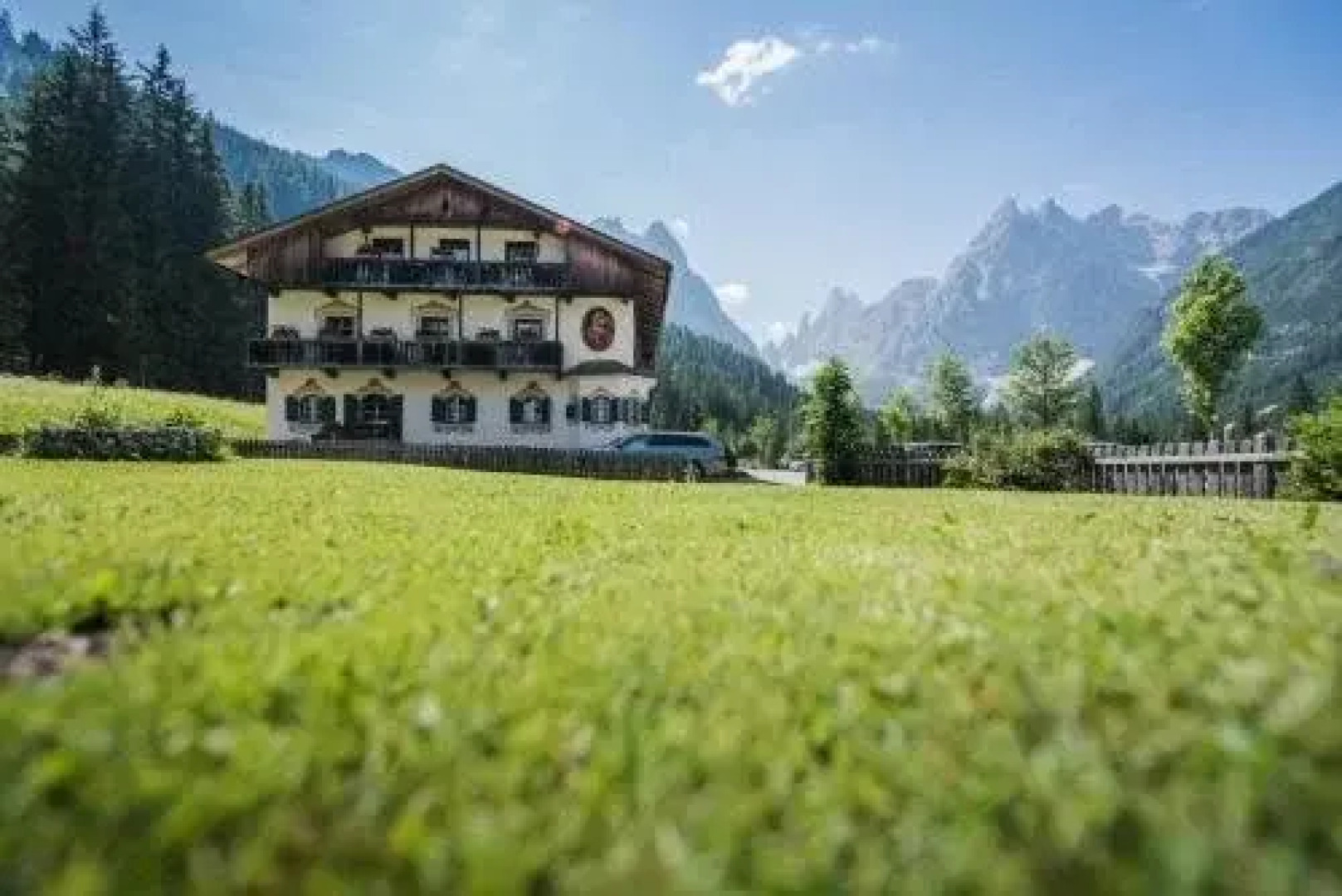 Hotel Dolomitenhof & Chalet Alte Post