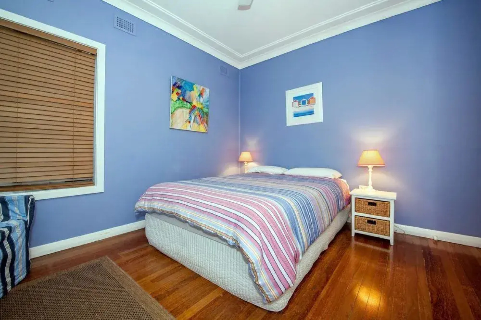 Christmas Bush Avenue No.11