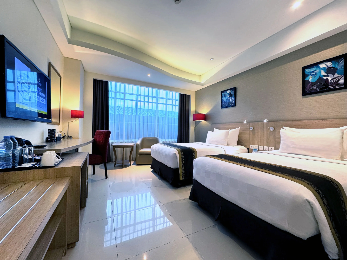 Golden Tulip Galaxy Hotel