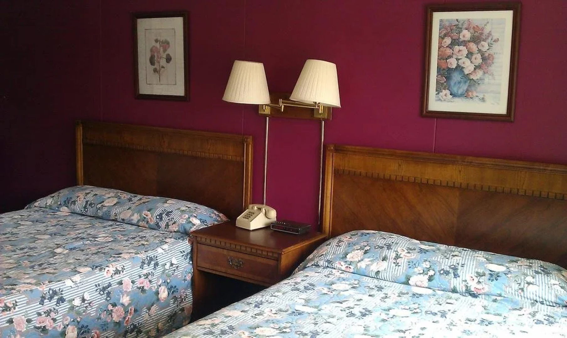 Tallwood Motel Wells