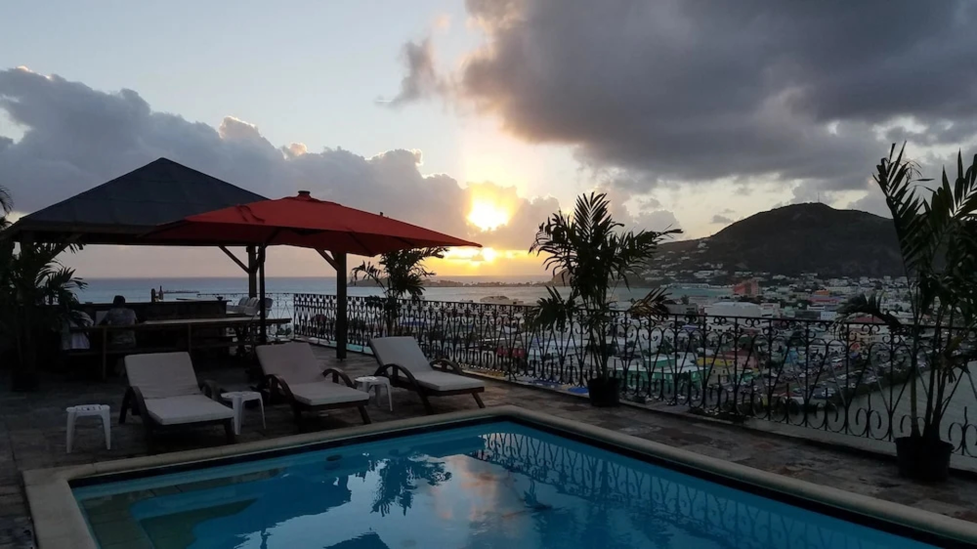 Apartment With 4 Bedrooms in Philipsburg, With Wonderful sea View, Pool Access, Furnished Terrace