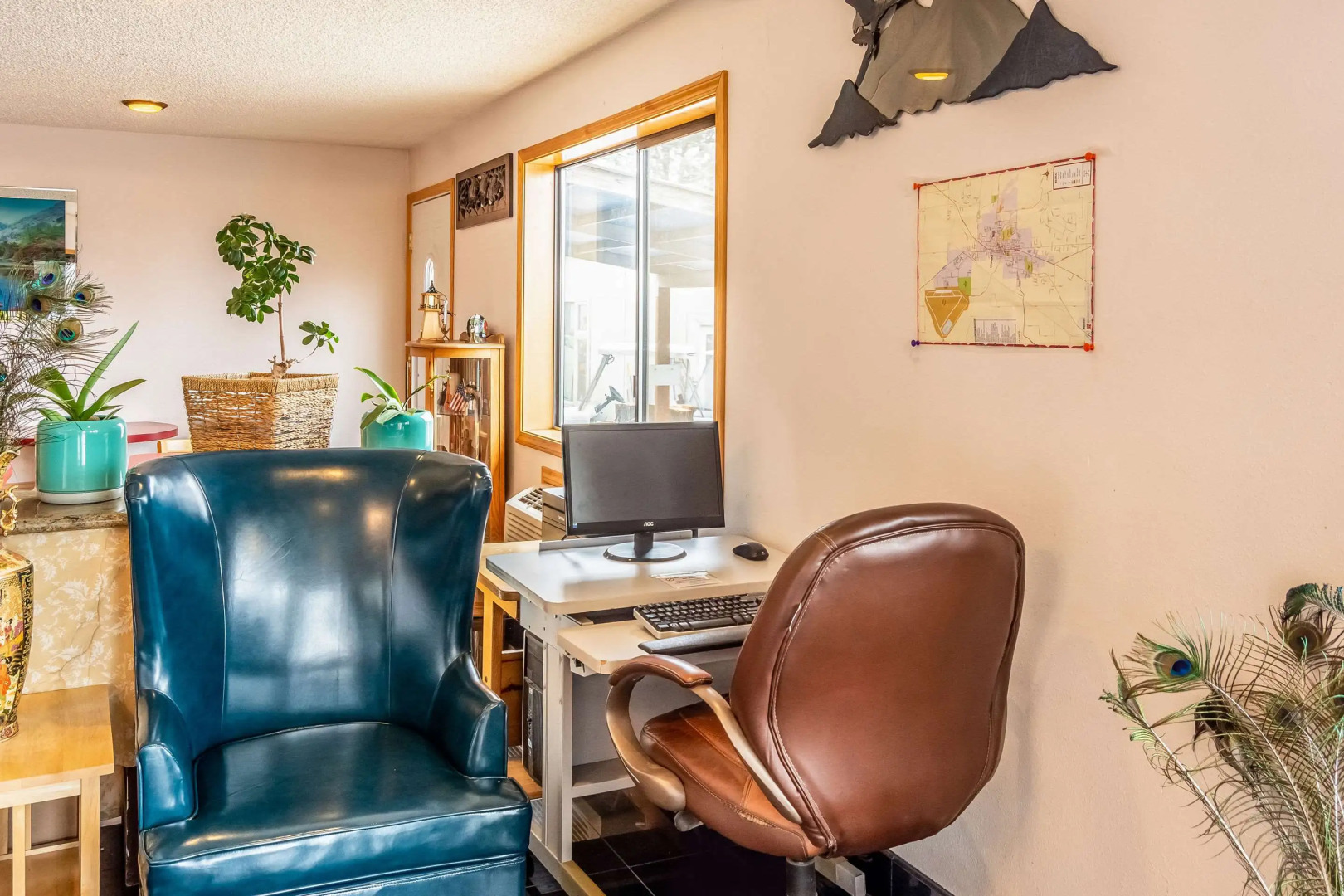 Econo Lodge Inn & Suites Madras