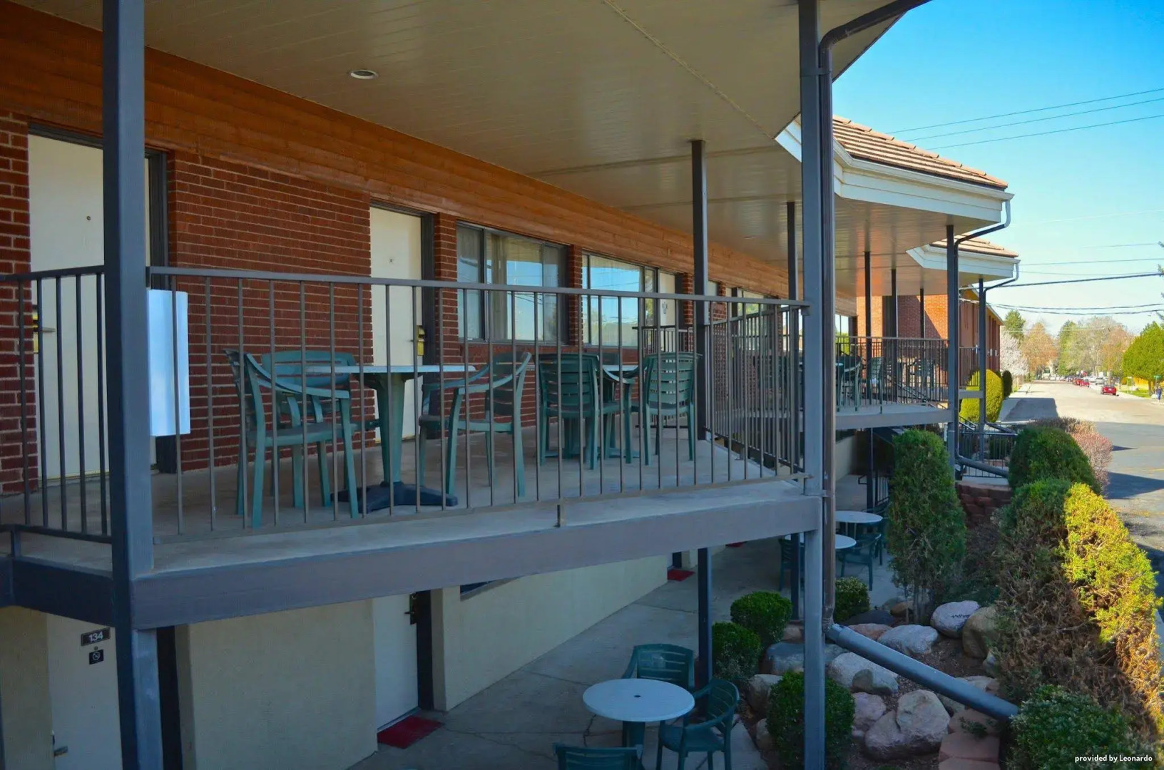 Best Western El Rey Inn Suites