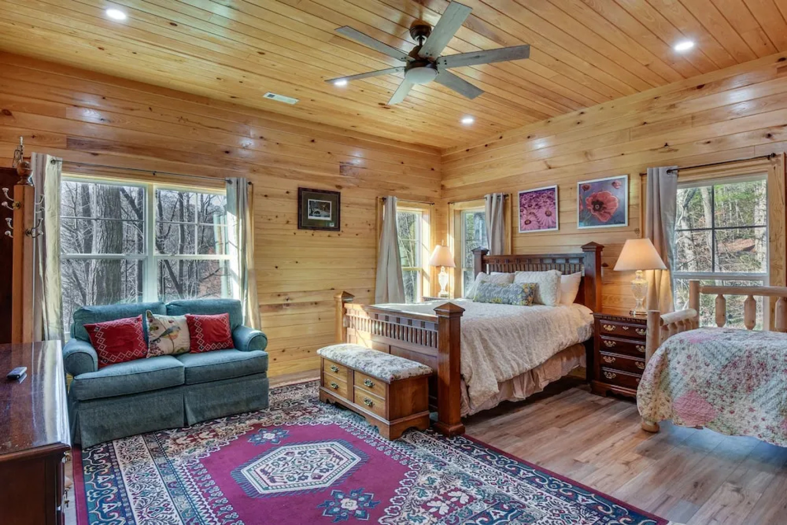 Mountain-view Cabin ~ 2 Mi to Downtown Clayton!