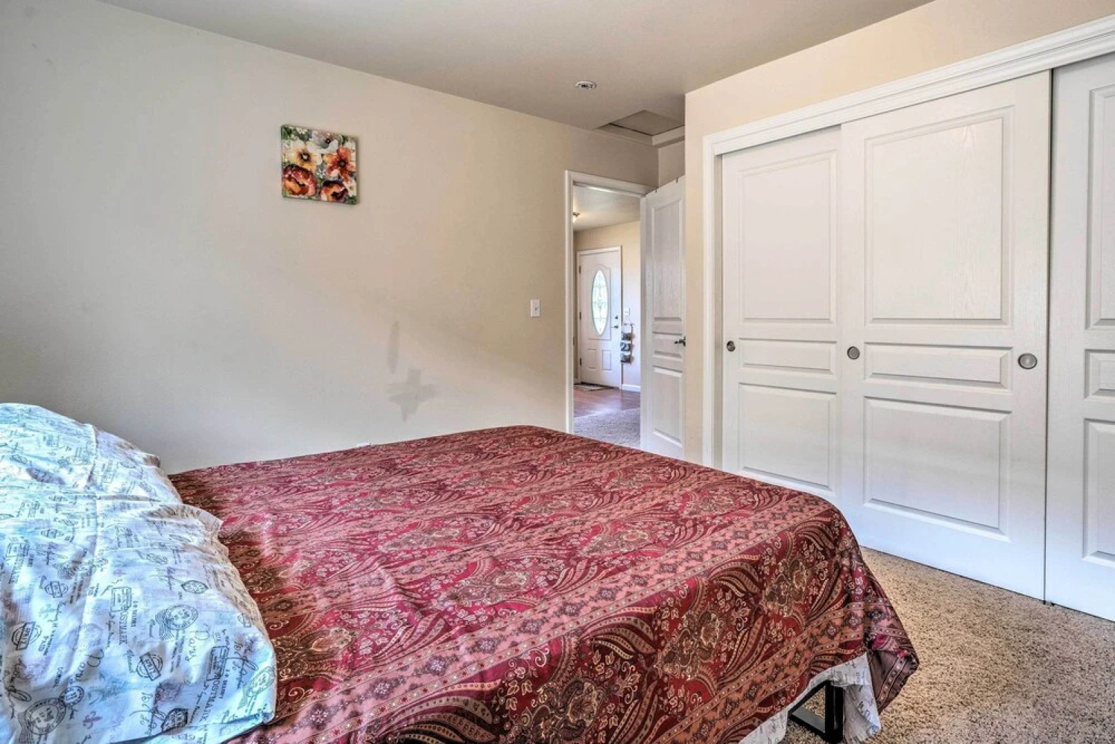 Grants Pass Home: 1 Mi to Downtown & Rogue River!