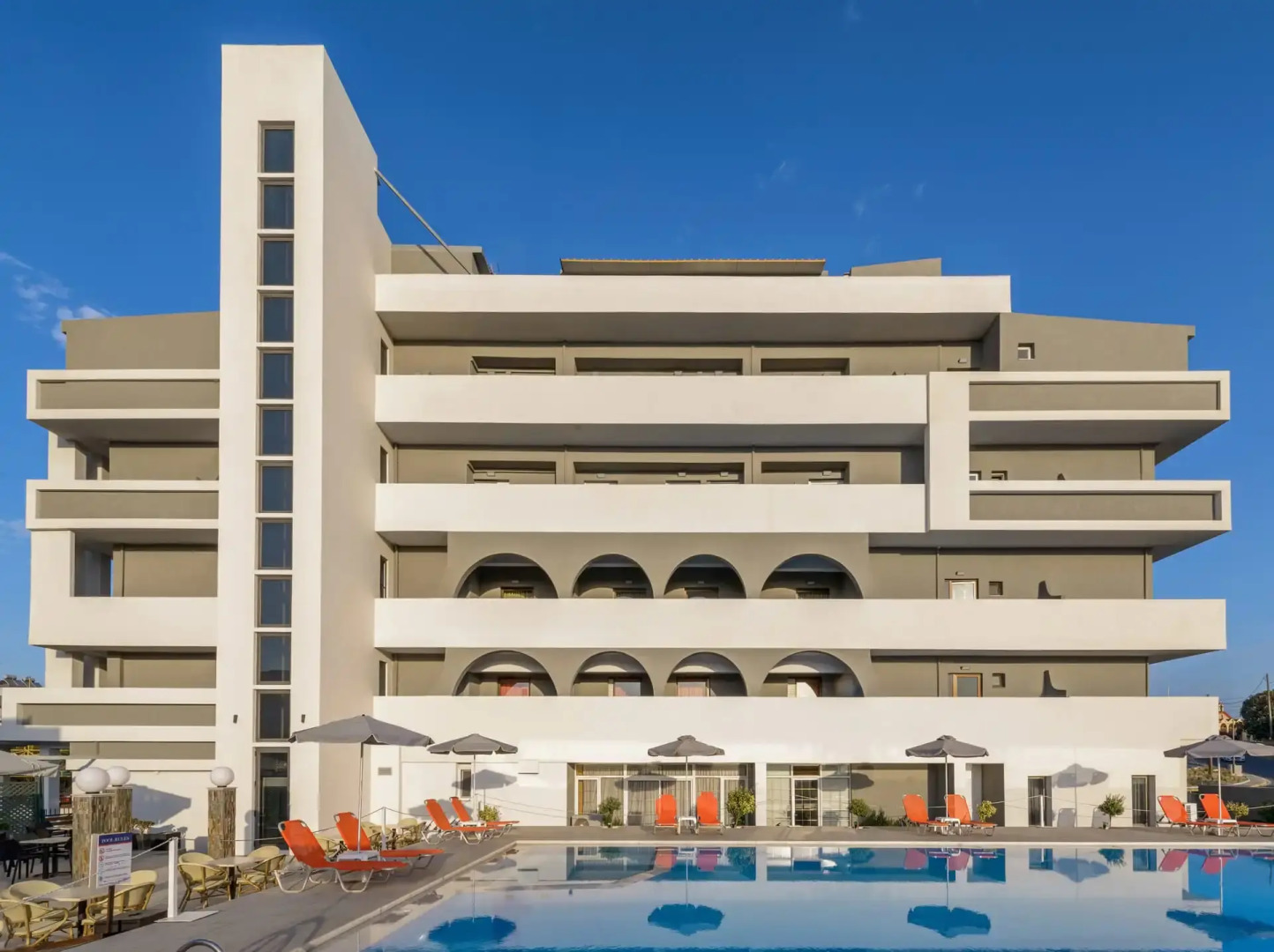 Vanisko Hotel By Checkin