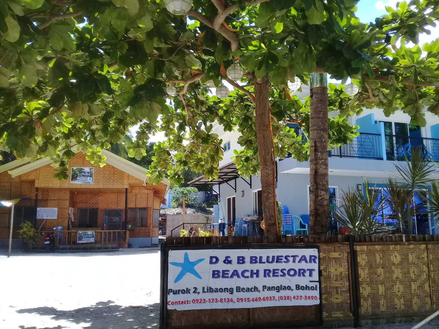 D&B Bluestar Beach Resort