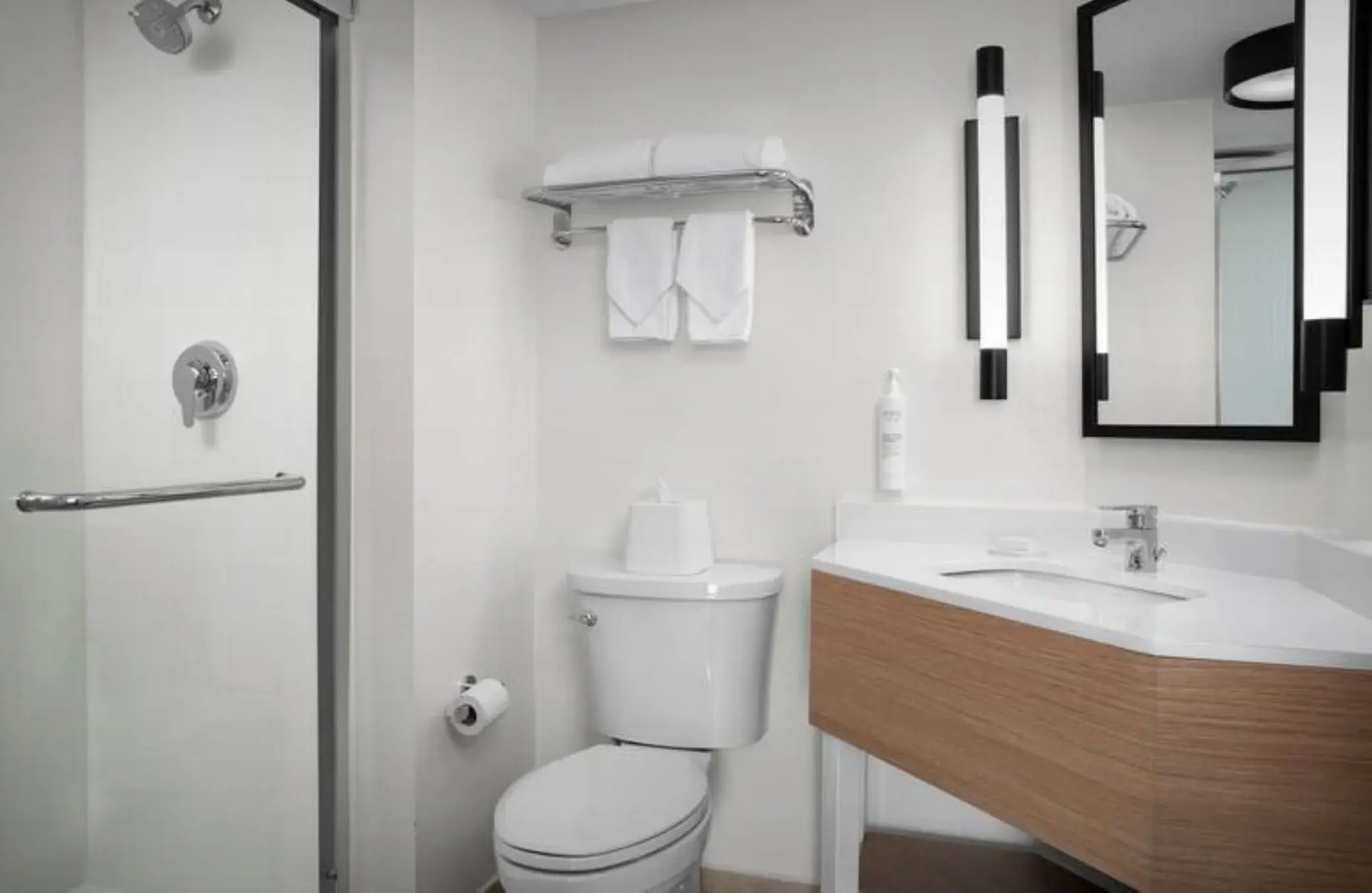 Spark by Hilton Tampa Brandon