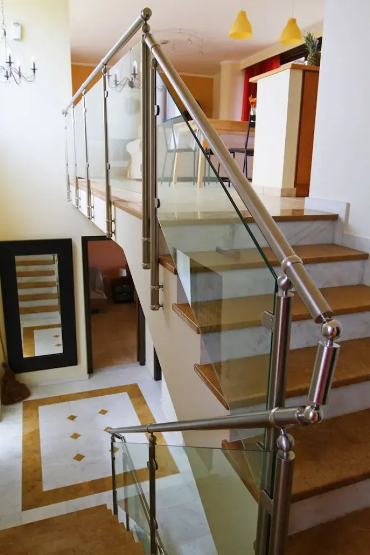 Xenos Villa 2 With 5 Bedrooms Private Swimming Pool, Near the sea