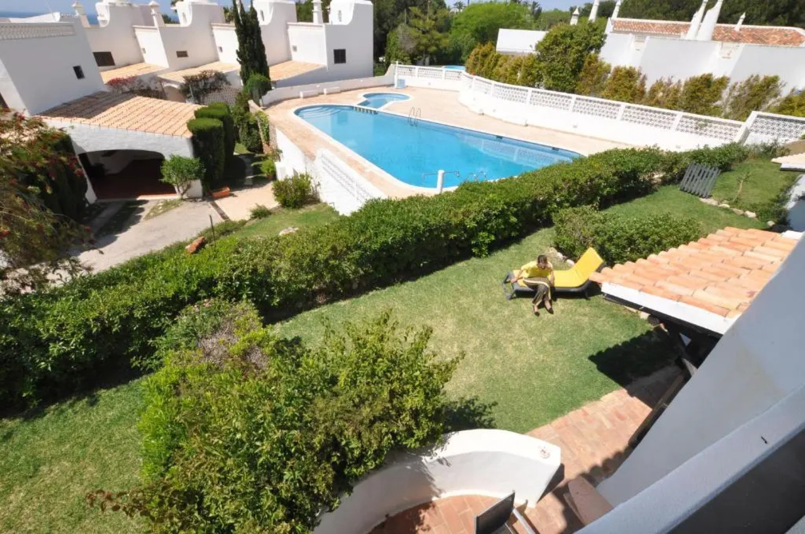 Rustic Beach House at the Cliff T3 | C218