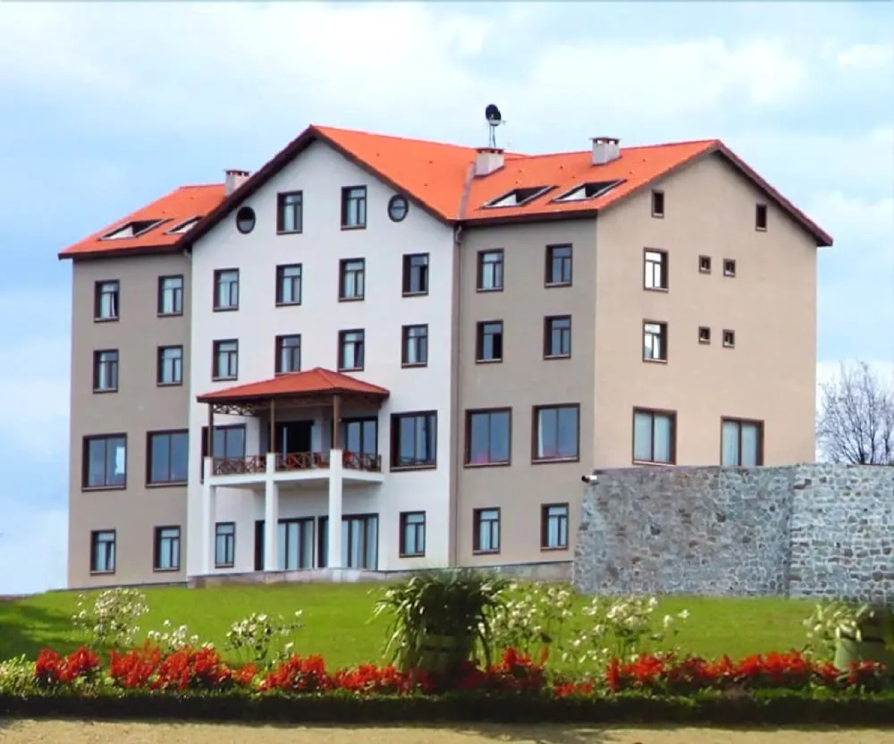 Hasdikoz Abdik Hotel